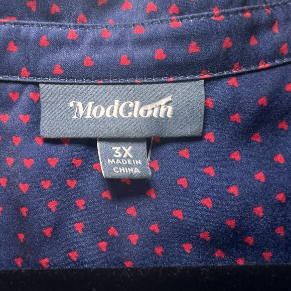 ModCloth Blouse Plus Size 3X Navy Blue Red Hearts AOP Long Sleeve Silky Button - Picture 5 of 16